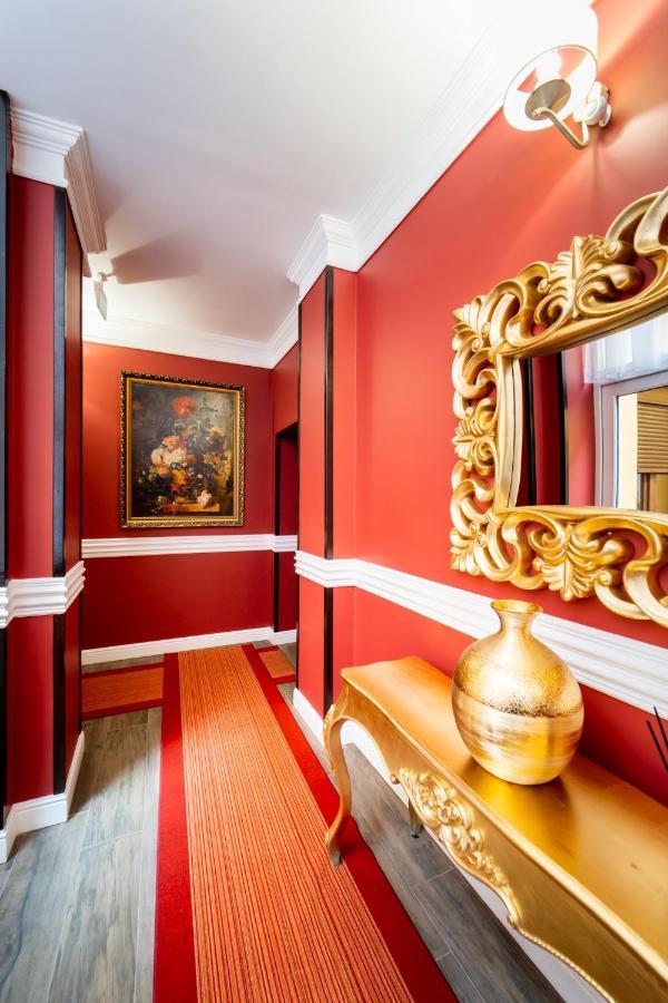Picasso Boutique Hotel Arad Luaran gambar